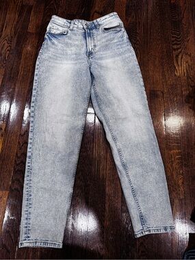 H&M Divided Light Blue Denim Jeans